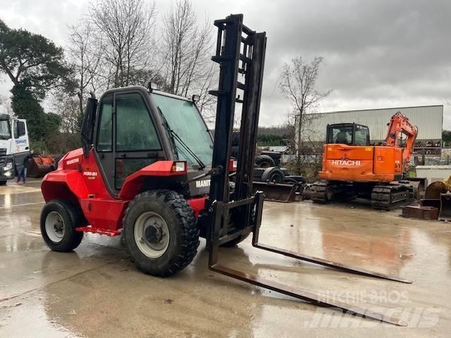 Manitou M 30.2 Terénne vysokozdvižné vozíky