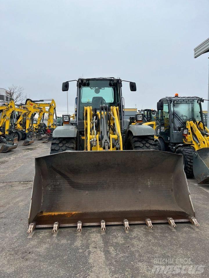 Wacker Neuson WL 95 Kolesové nakladače
