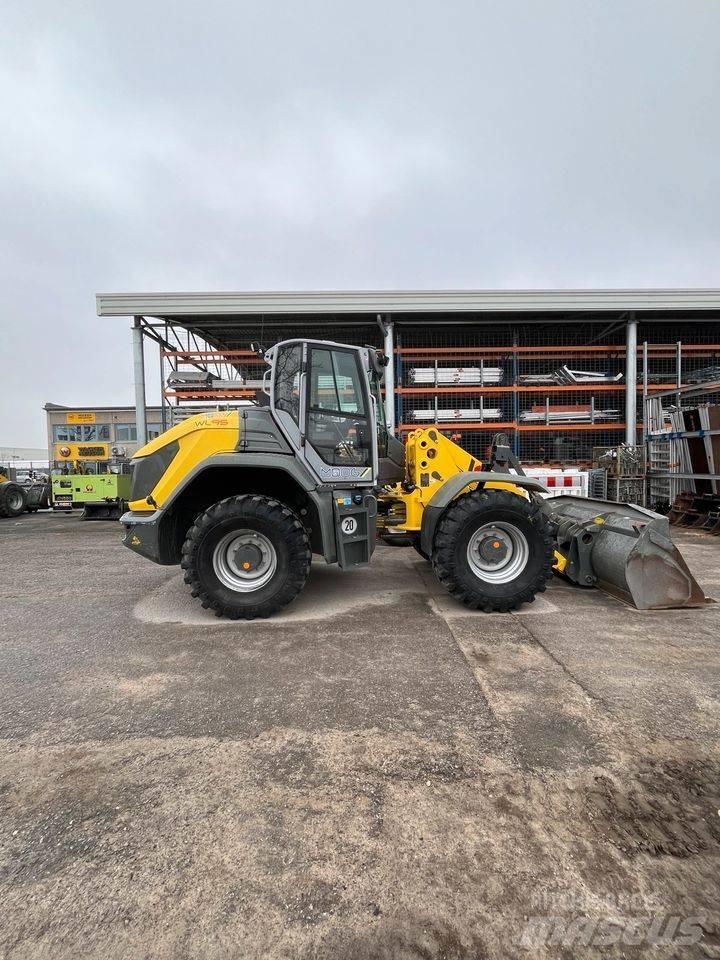 Wacker Neuson WL 95 Kolesové nakladače