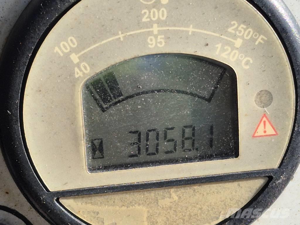 Moffett M5 50.4P Iné