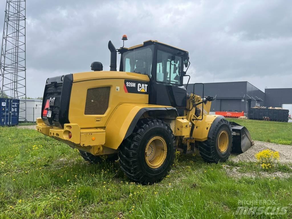 CAT 926M Kolesové nakladače