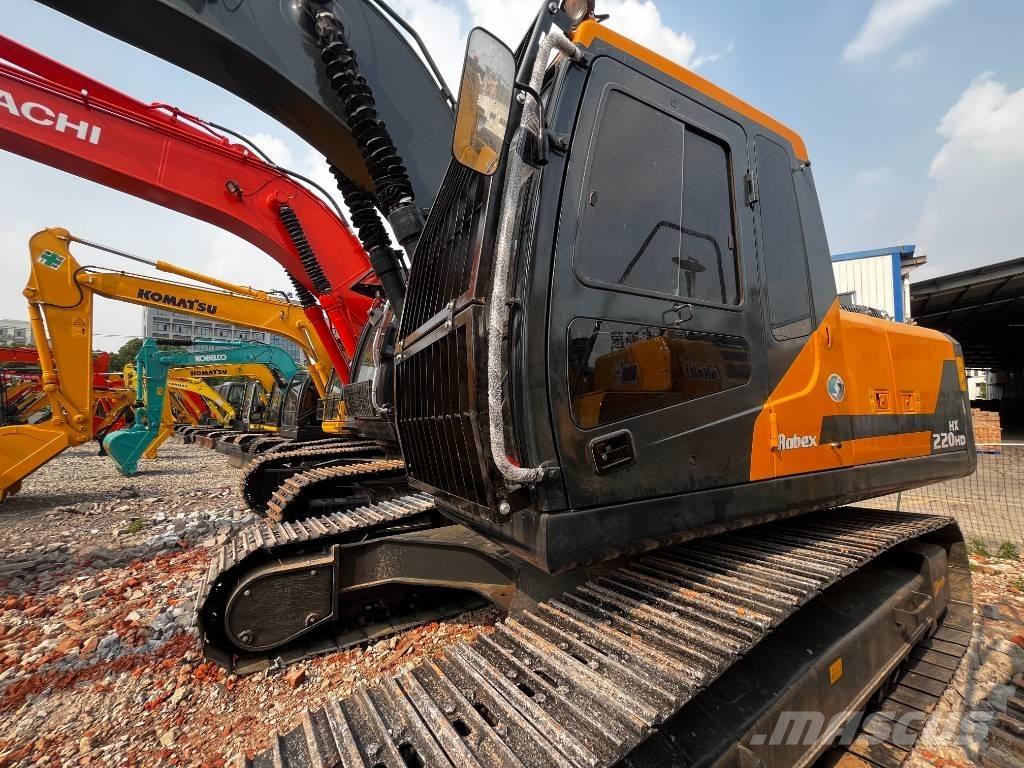 Hyundai HX 220HD Pásové rýpadlá
