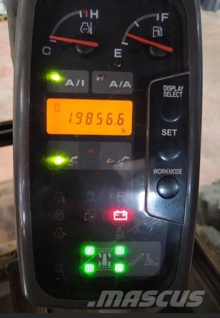 Hitachi ZX 210 W Kolesové rýpadlá