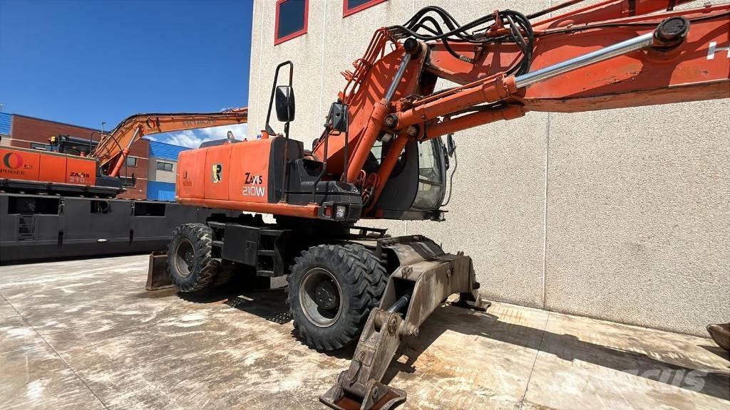 Hitachi ZX 210 W Kolesové rýpadlá