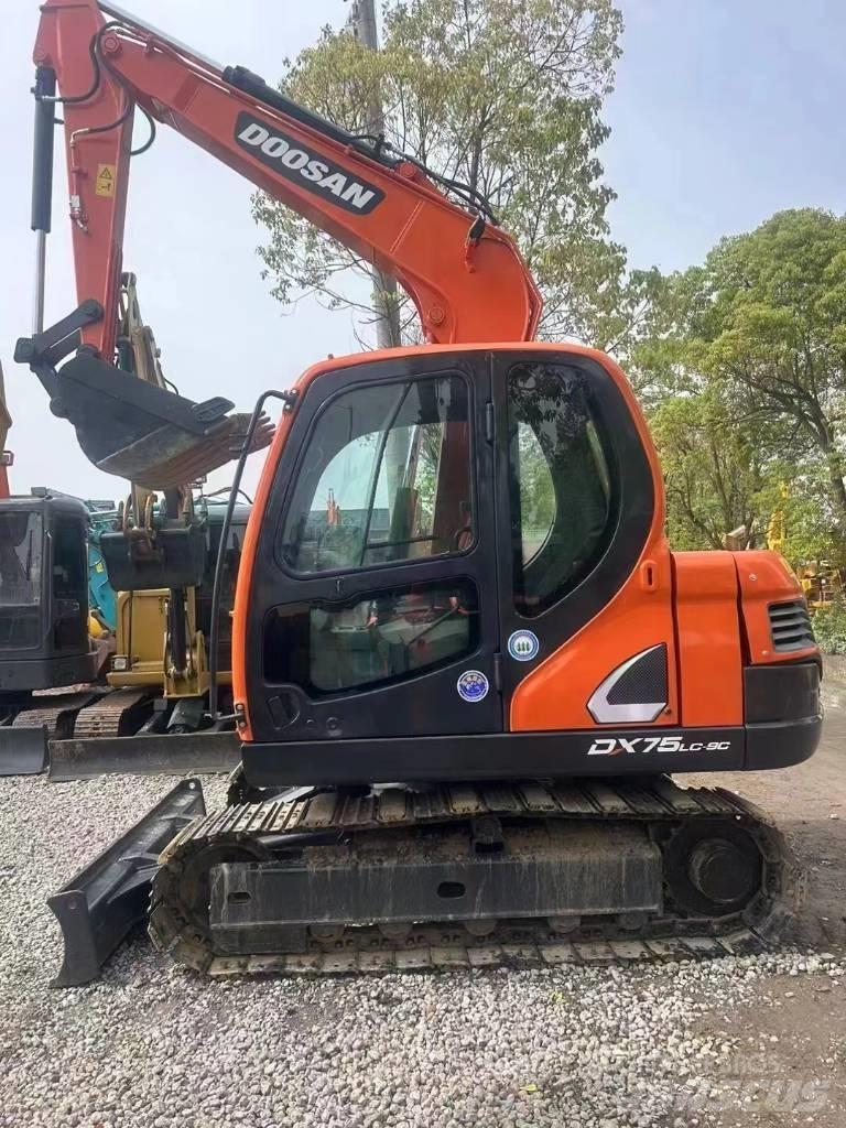 Doosan DX 75LC-9 C Mini rýpadlá < 7t