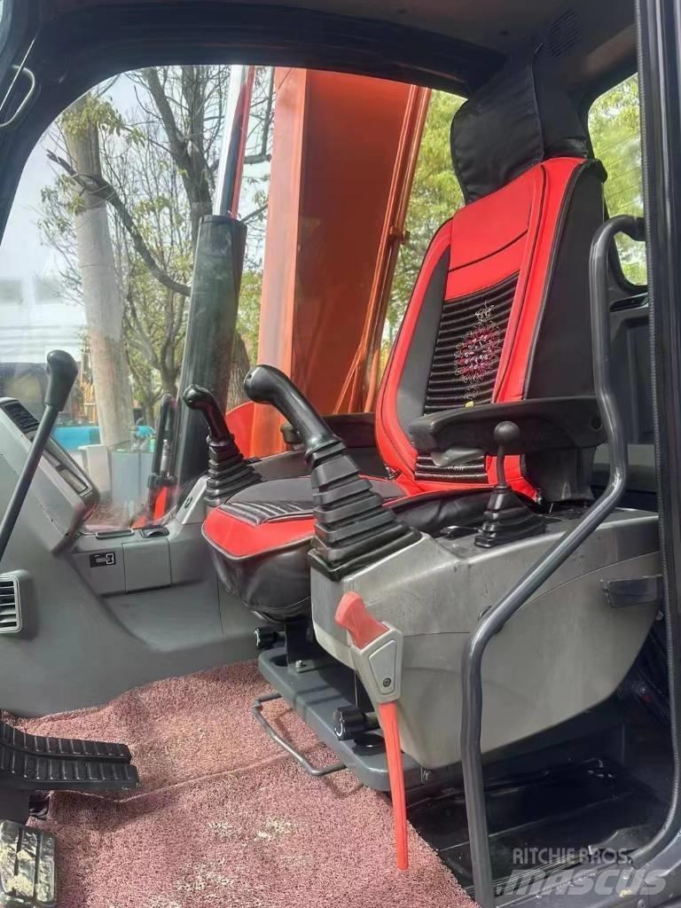Doosan DX 75LC-9 C Mini rýpadlá < 7t