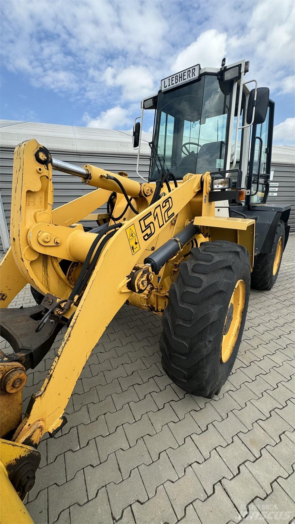 Liebherr 512 Kolesové nakladače