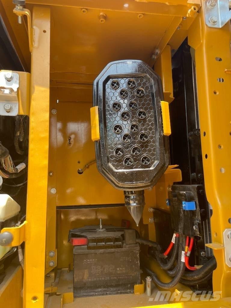 CAT 320 GC Pásové rýpadlá