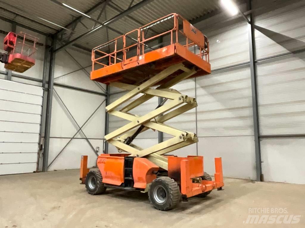 JLG 3394 RT Nožnicové zdvíhacie plošiny