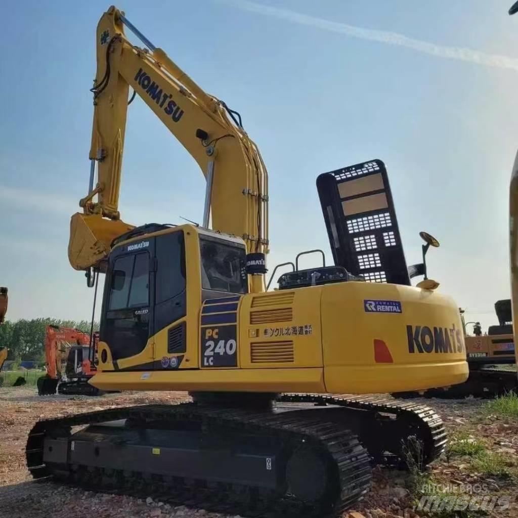 Komatsu 240LC-8 Pásové rýpadlá