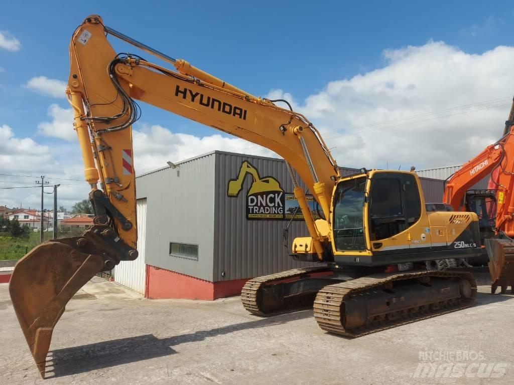 Hyundai R 250 -9 Pásové rýpadlá