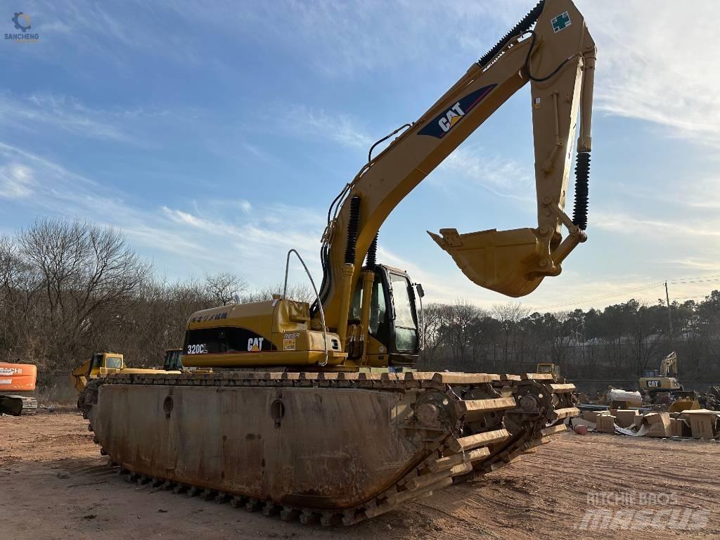 CAT 320 C L Obojživelná rýpadlá