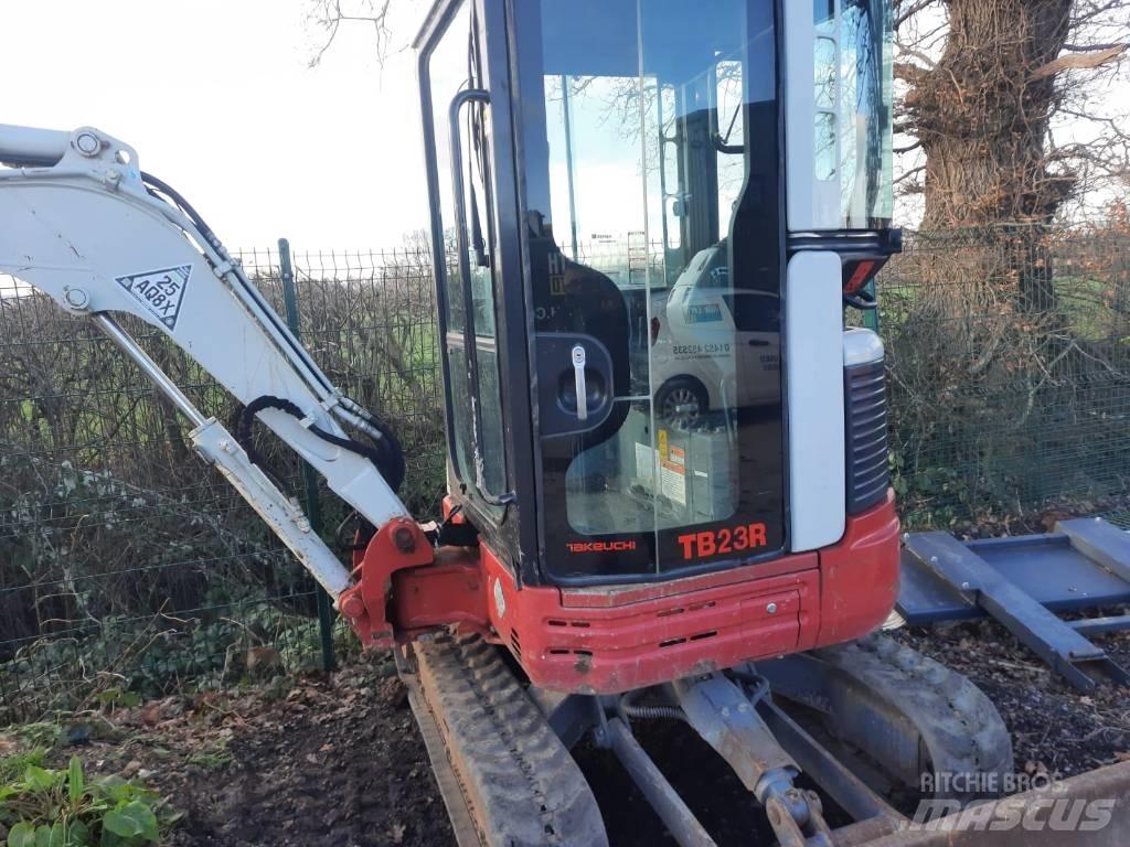 Takeuchi TB23 Mini rýpadlá < 7t