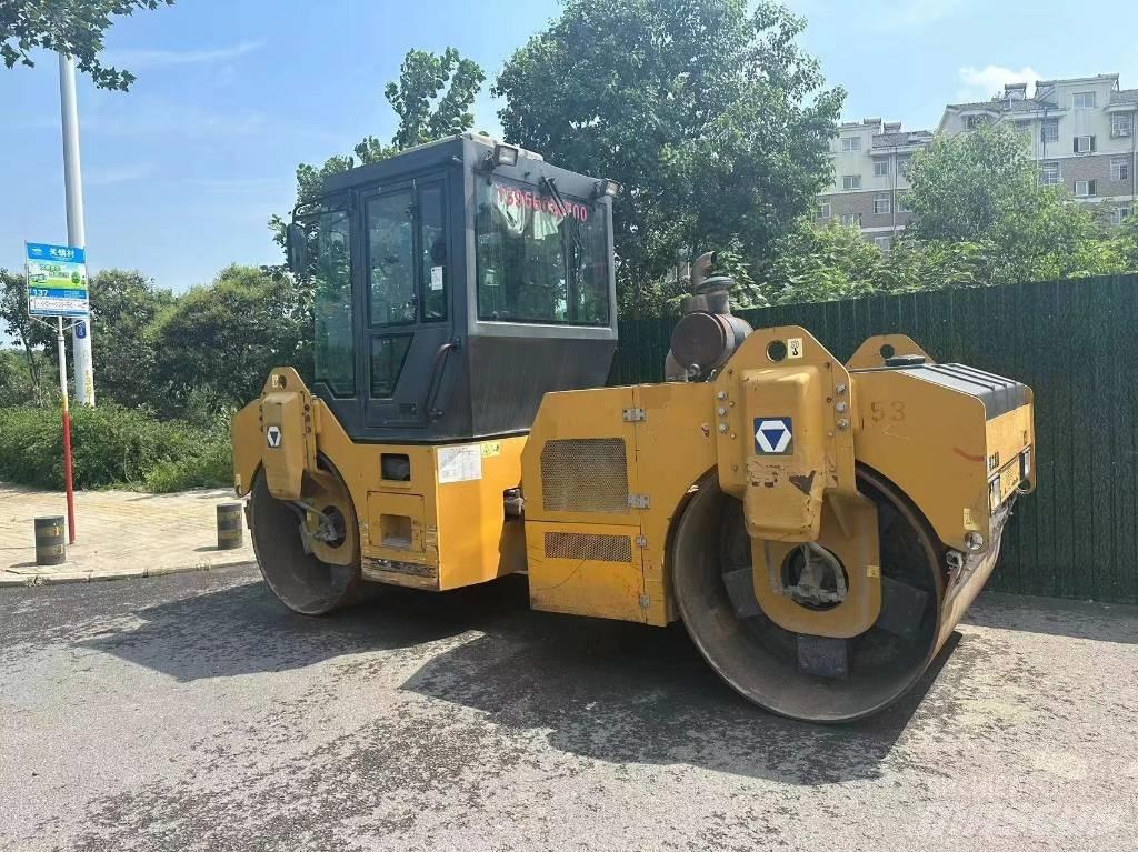 XCMG XD 82 Pôdne kompaktory