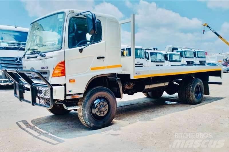 Hino 500 1322 4x4 Ďalšie nákladné vozidlá