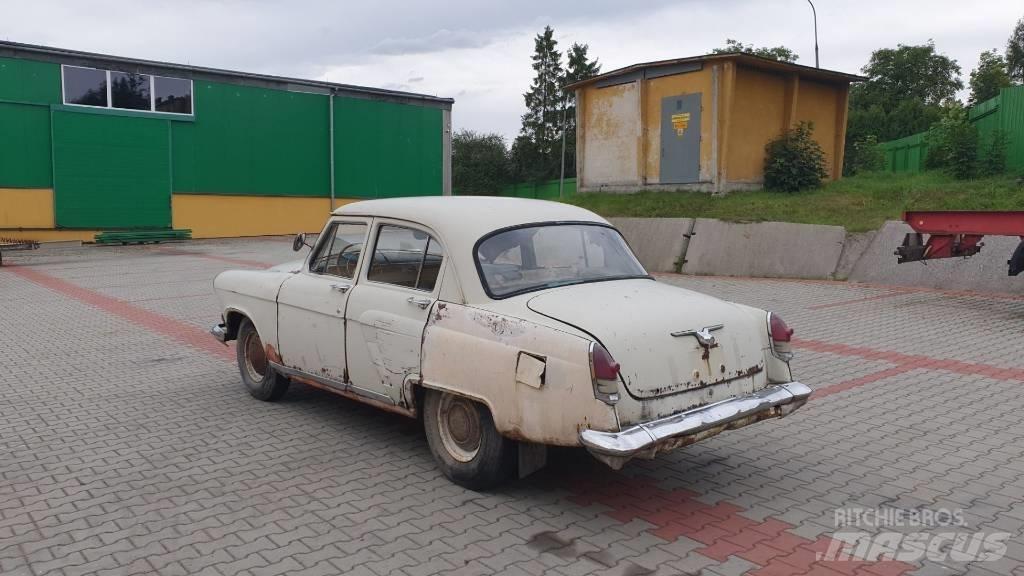  WOŁGA GAZ 21 Automobily