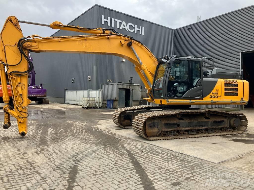 Hitachi ZX300 LC-6 Pásové rýpadlá