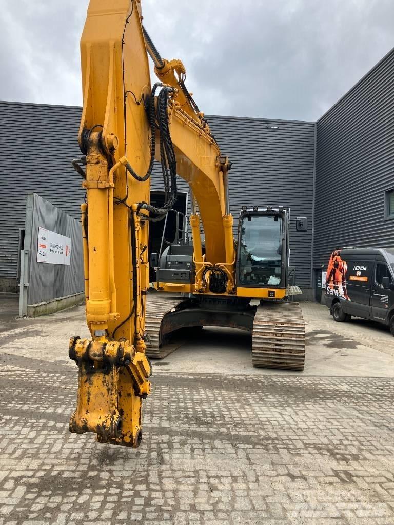 Hitachi ZX300 LC-6 Pásové rýpadlá