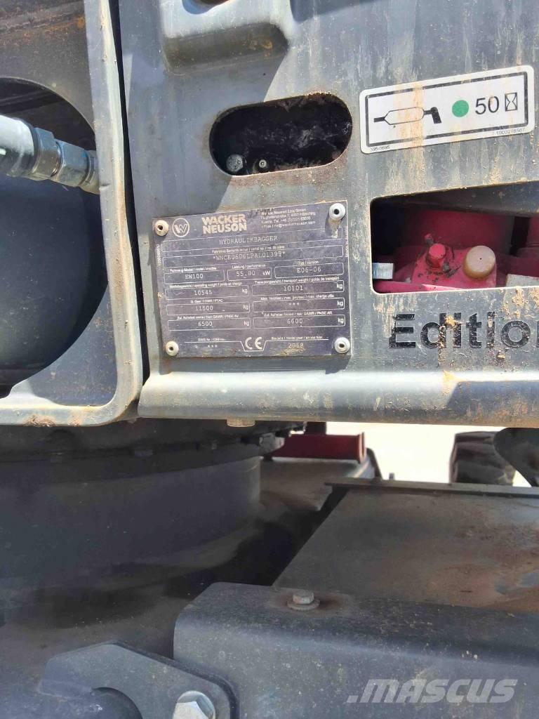 Wacker Neuson EW 100 Kolesové rýpadlá