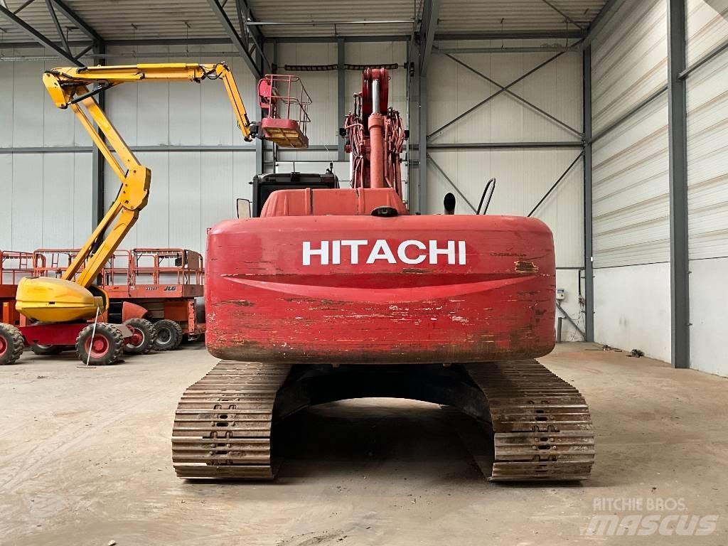 Hitachi ZX 250 LC-3 Pásové rýpadlá