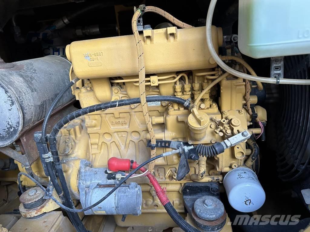 CAT 306E2 Pásové rýpadlá