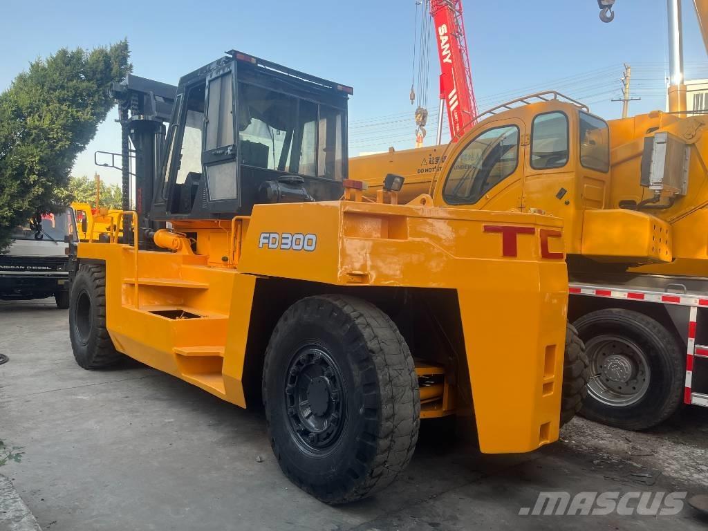 TCM FD 30 Dieselové vozíky