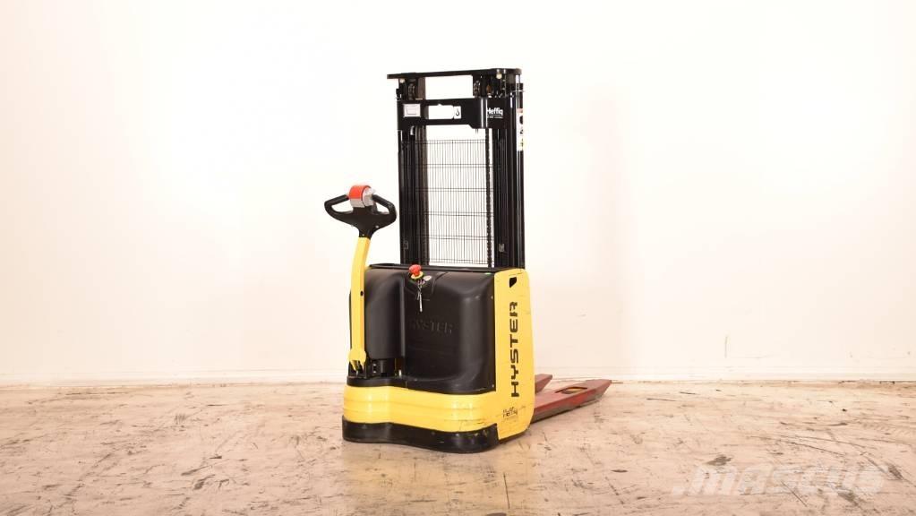 Hyster S 1.0-24 Ručne vedené vysokozdvižné vozíky