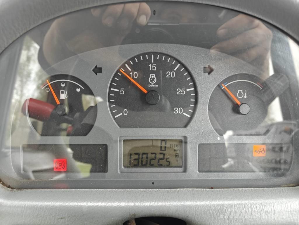 Valtra C 150 Traktory