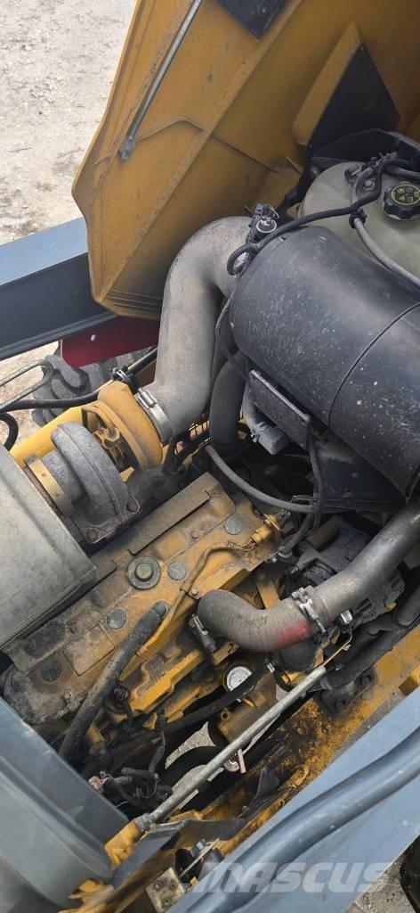 John Deere 310 L EP Rýpadlo-nakladače