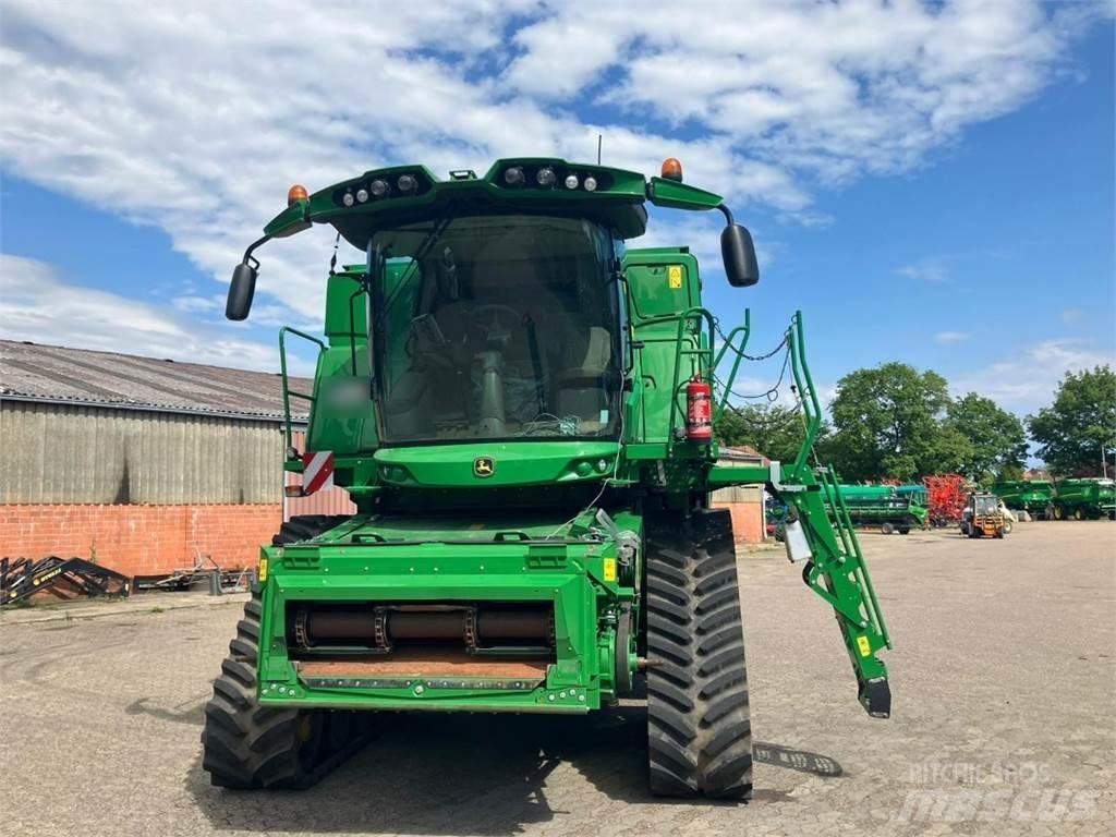 John Deere T670 Kombinované zberacie stroje