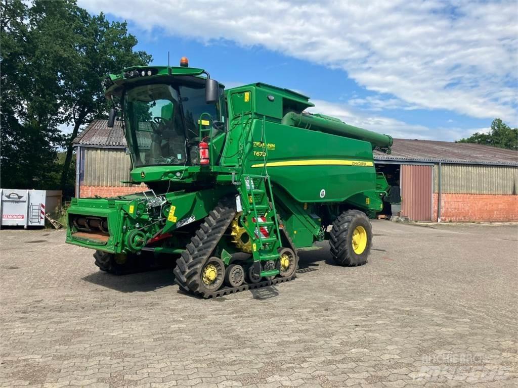 John Deere T670 Kombinované zberacie stroje