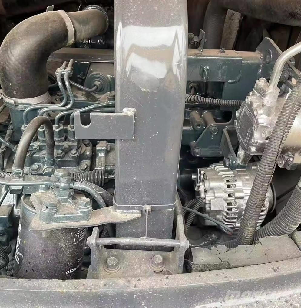 Kubota KX 185-3 Midi rýpadlá 7 t - 12 t