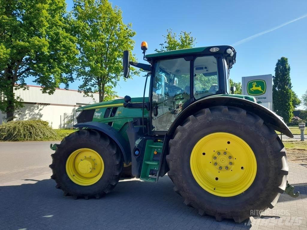 John Deere 6R185 Traktory