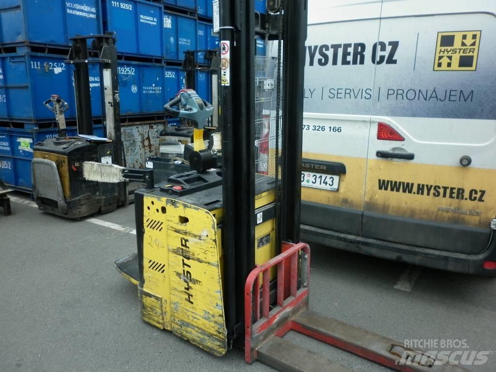Hyster S1.5S Samohybné vozíky