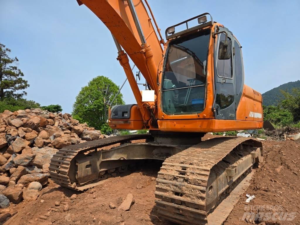 Doosan DX 220 LCA Pásové rýpadlá