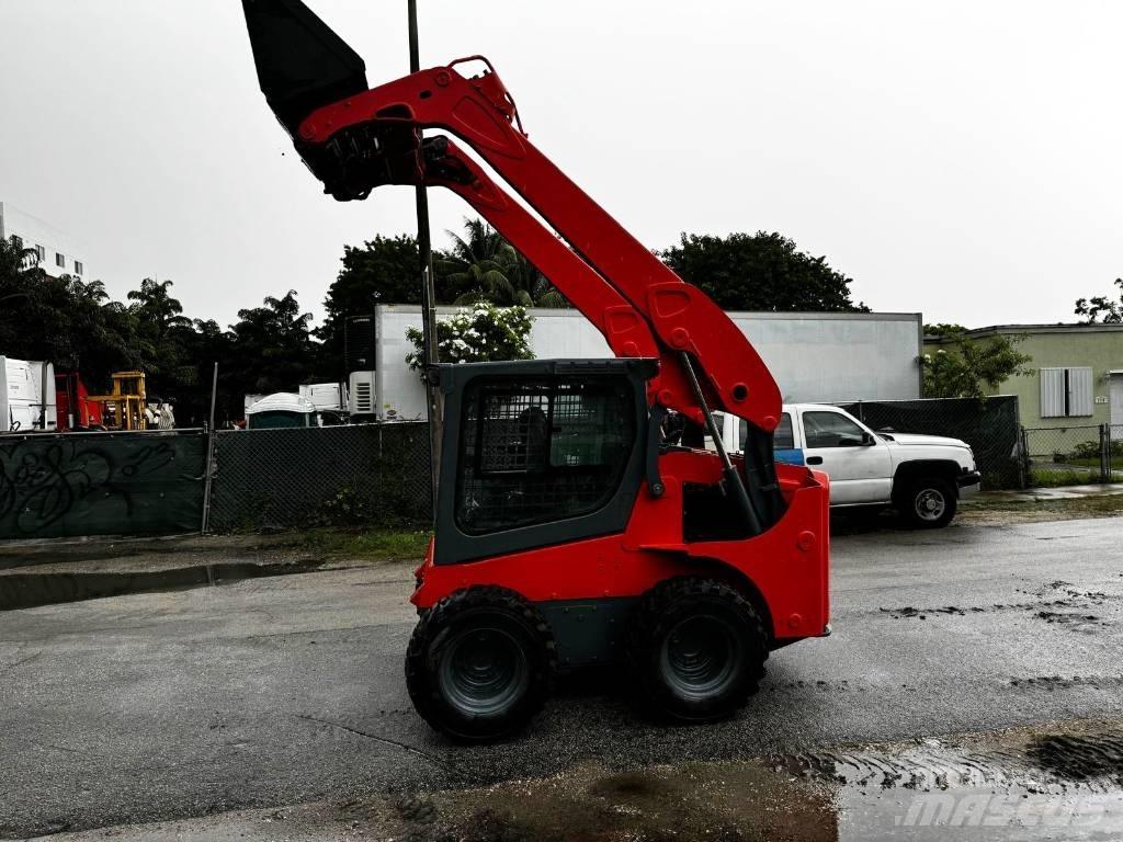 Kubota SSV 75 Šmykom riadené nakladače