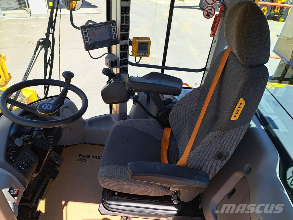 Volvo L 220 H Kolesové nakladače