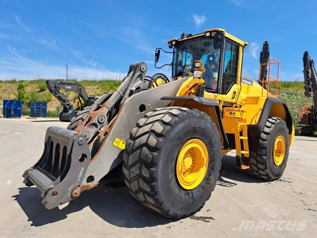 Volvo L 220 H Kolesové nakladače