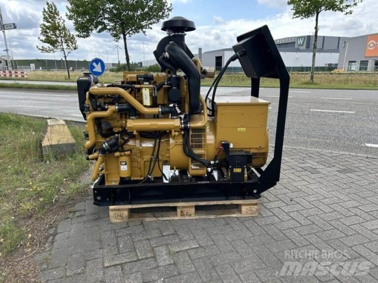 CAT C4.4 Námorné pomocné motory