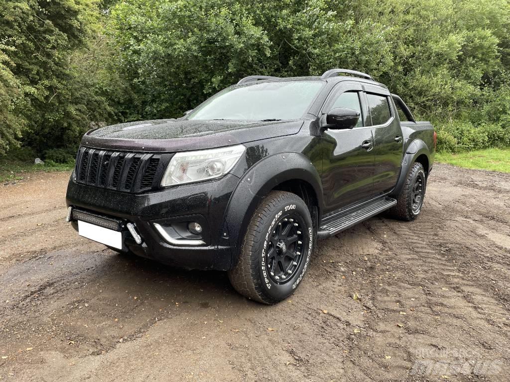Nissan Navara Nakladacia/sklápacia bočnica
