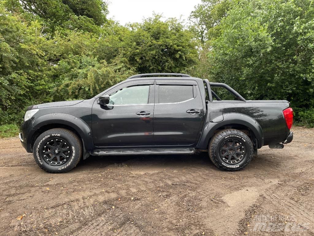 Nissan Navara Nakladacia/sklápacia bočnica