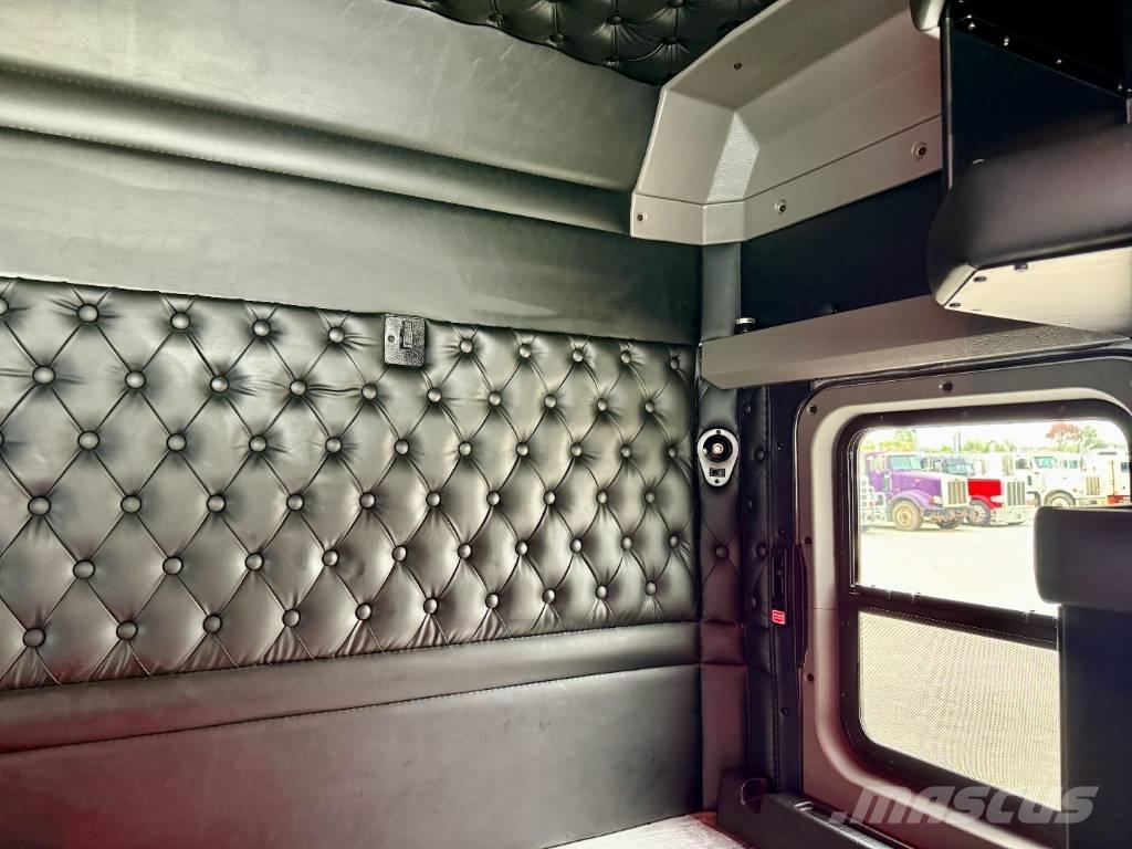 Kenworth W 900 Vyslobodzovacie vozidlá