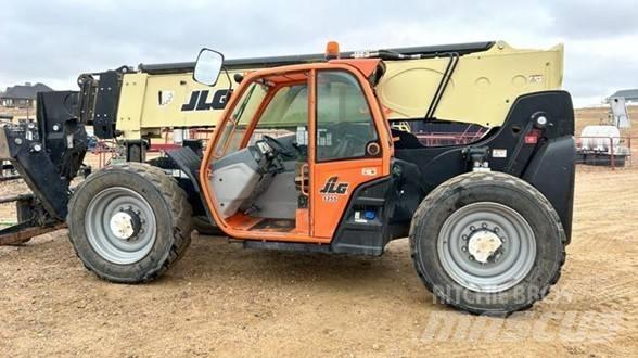 JLG 1255 Teleskopické manipulátory