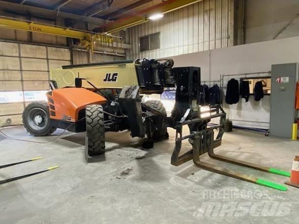 JLG 1255 Teleskopické manipulátory