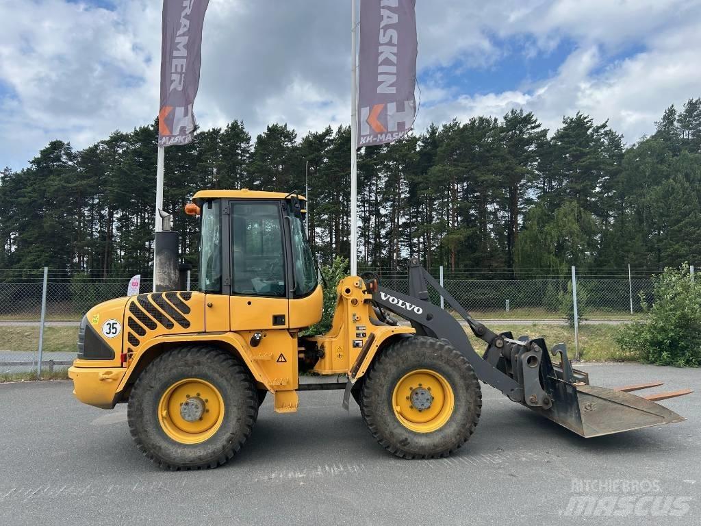 Volvo L 40 B Kolesové nakladače