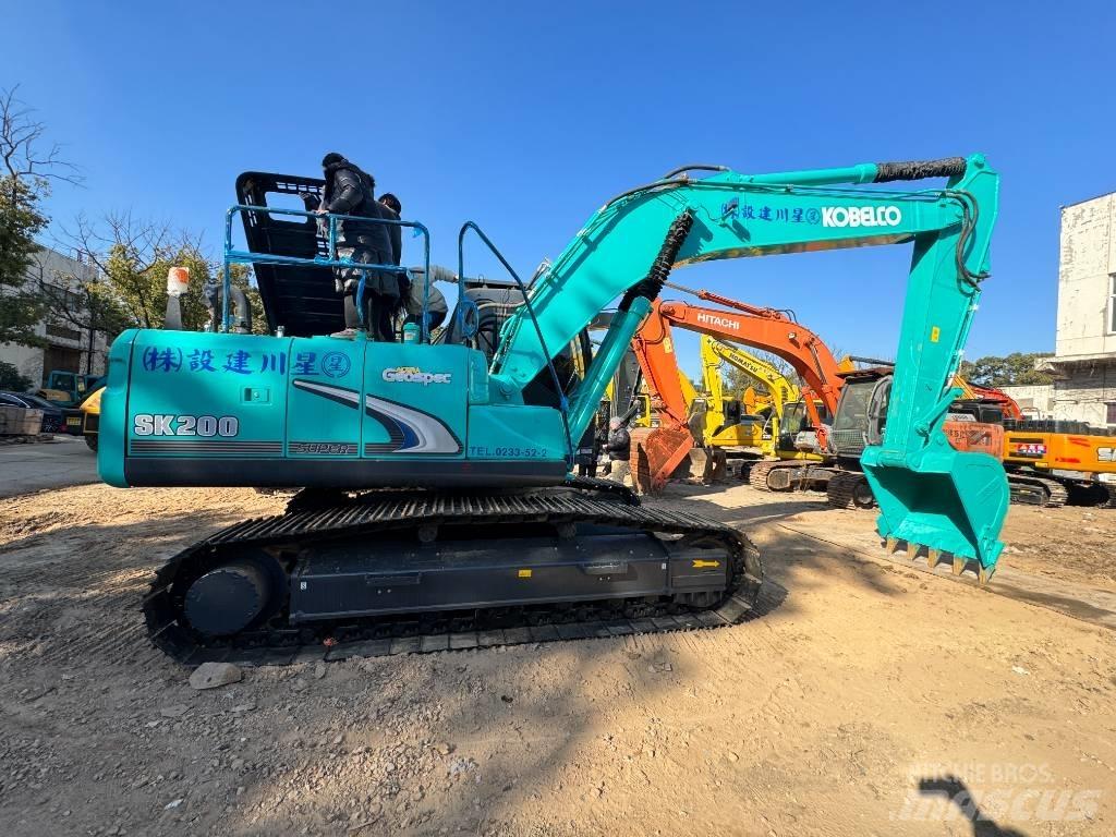 Kobelco SK 200-8 Pásové rýpadlá