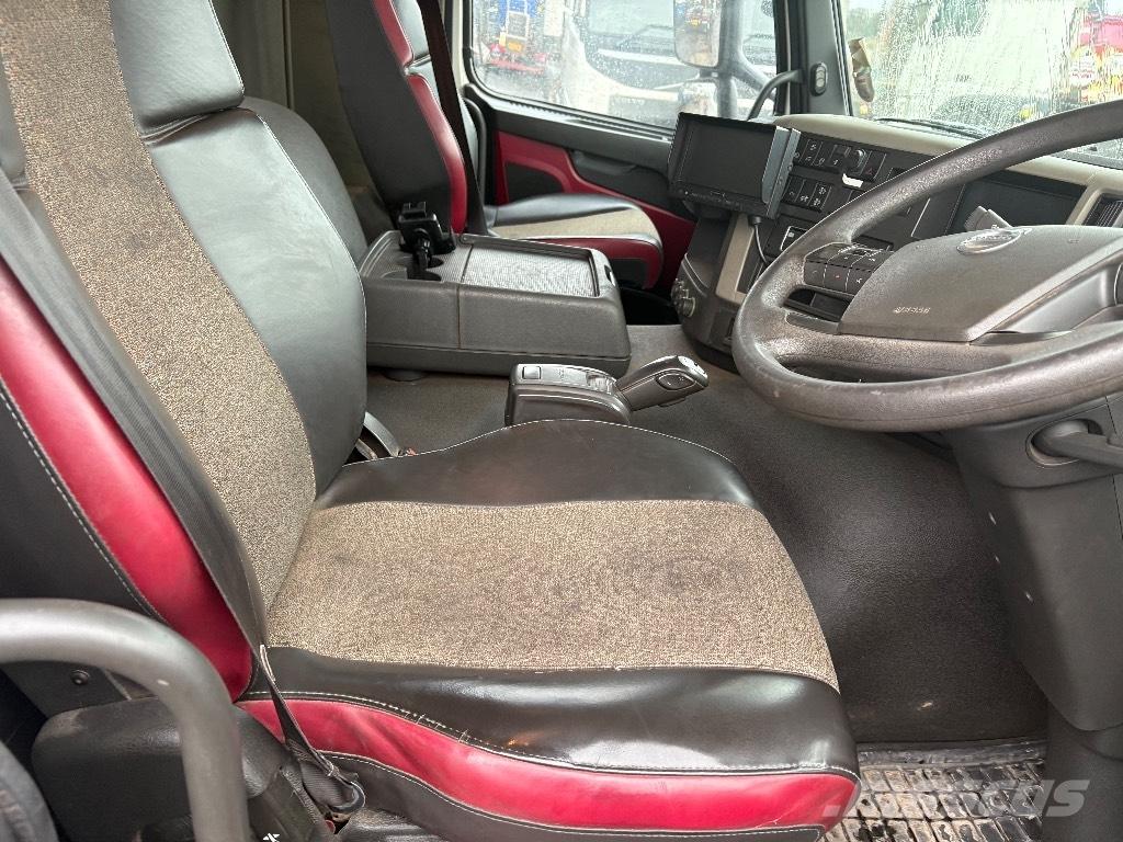 Volvo FM 450 Autožeriavy, hydraulické ruky