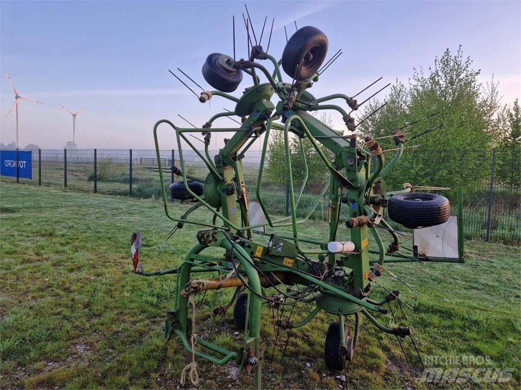 Krone KW 6.70/6 Obracače a zhrabovače sena