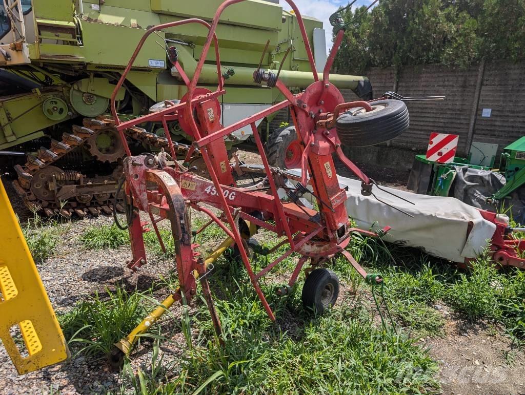 Feraboli 4500 G Obracače a zhrabovače sena