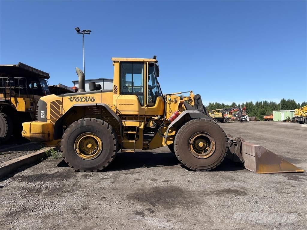 Volvo L120F Kolesové nakladače